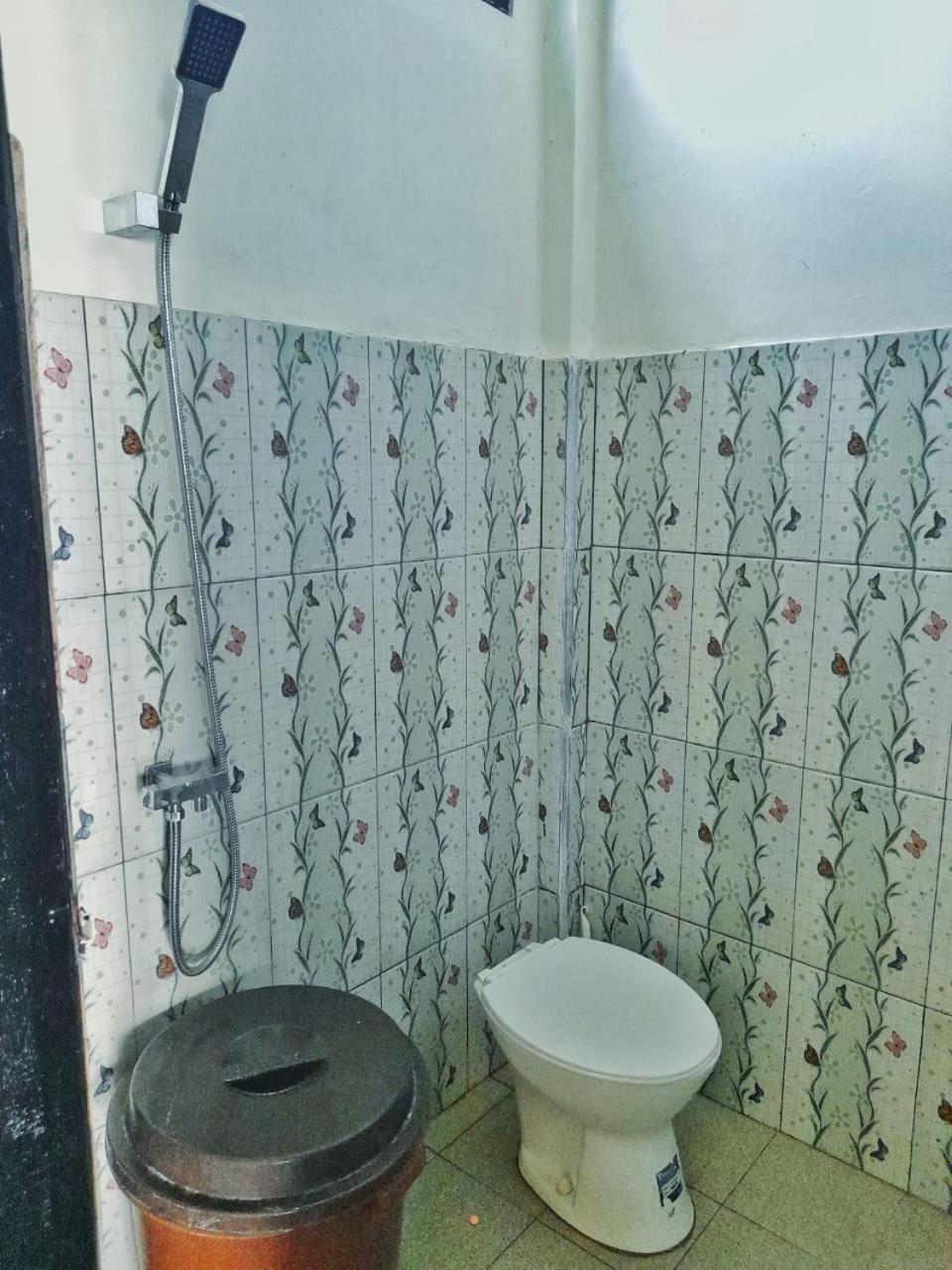 Baronda Guest House Соронг Экстерьер фото